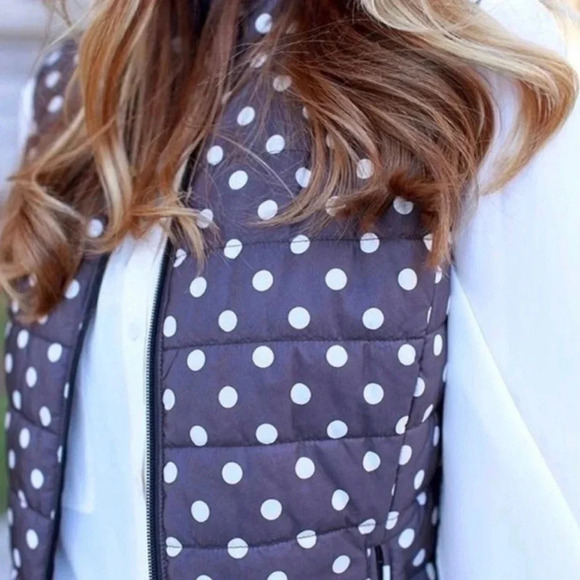 NWT Ann Taylor Loft Quilted Polka Dot Vest - Picture 2 of 6